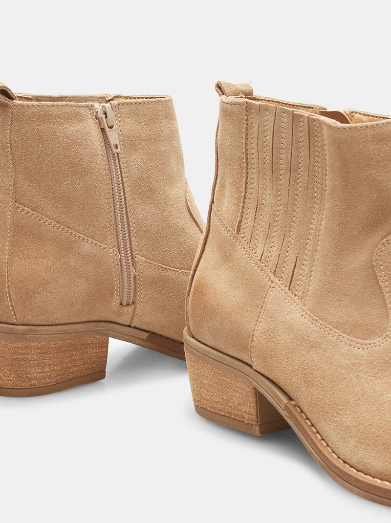 Bottines en cuir velours BATA Beige - Kiabi
