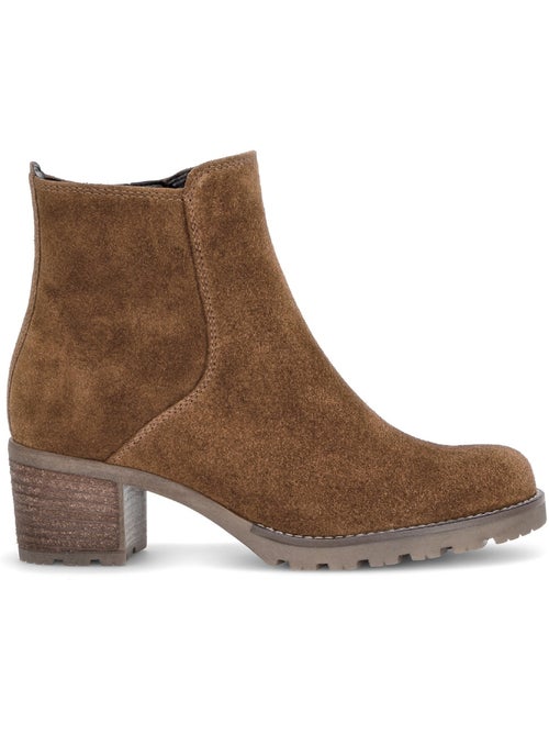 Bottines en cuir velours - Kiabi Bottines en cuir velours - Kiabi