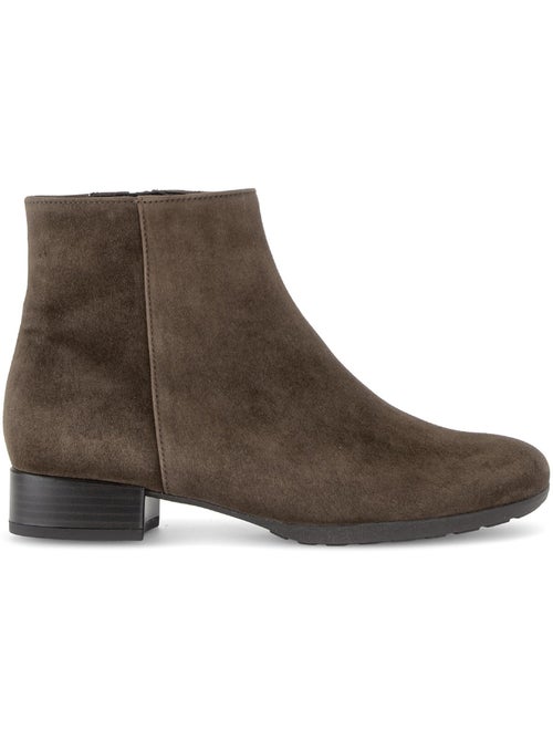 Bottines en cuir velours - Kiabi Bottines en cuir velours - Kiabi