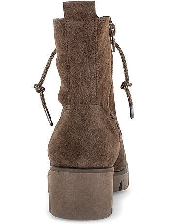 Bottines en cuir velours