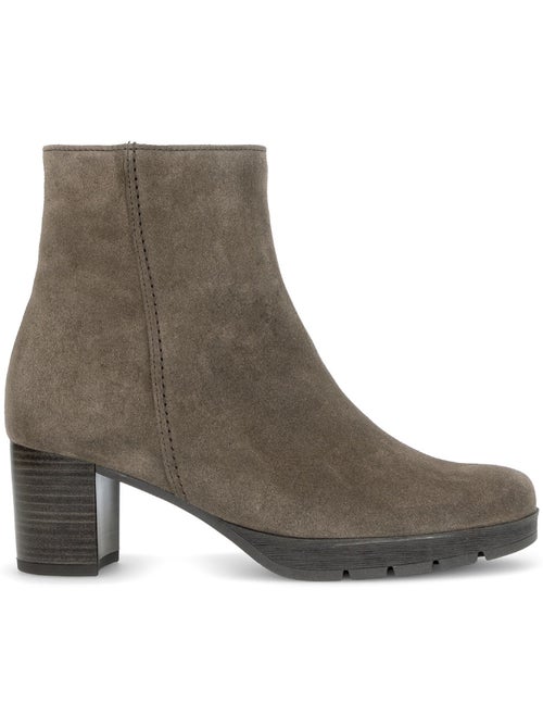 Bottines en cuir velours - Kiabi Bottines en cuir velours - Kiabi