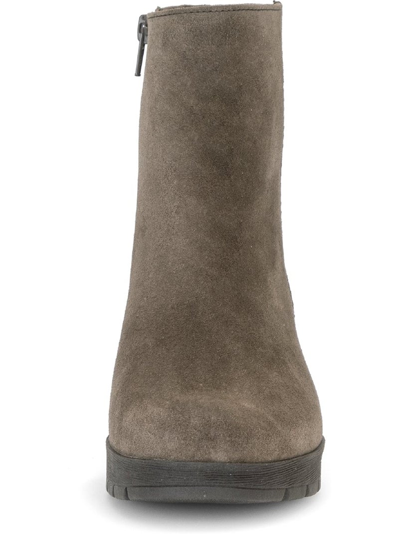 Bottines  en cuir velours Marron - Kiabi