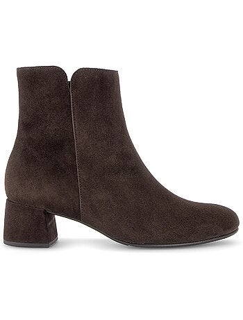 Bottines en cuir velours