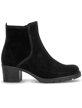 Bottines en cuir velours
