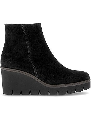 Bottines en cuir velours