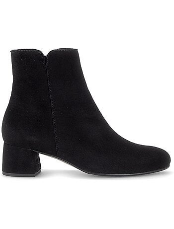 Bottines en cuir velours