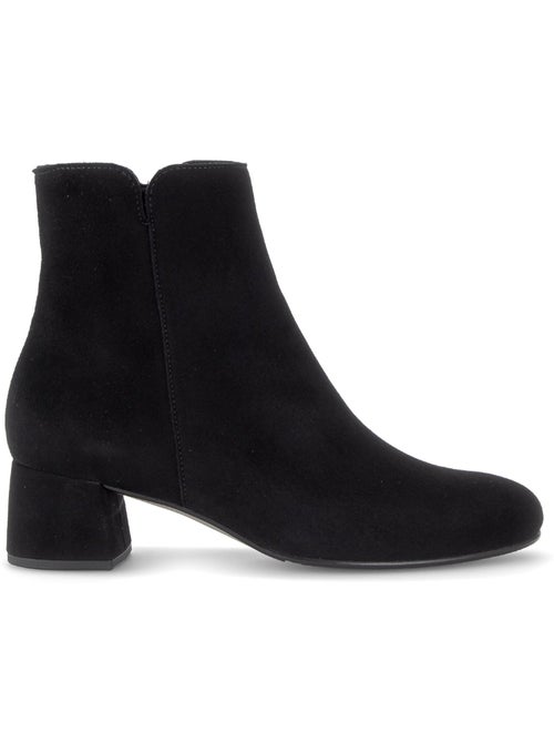 Bottines en cuir velours - Kiabi Bottines en cuir velours - Kiabi