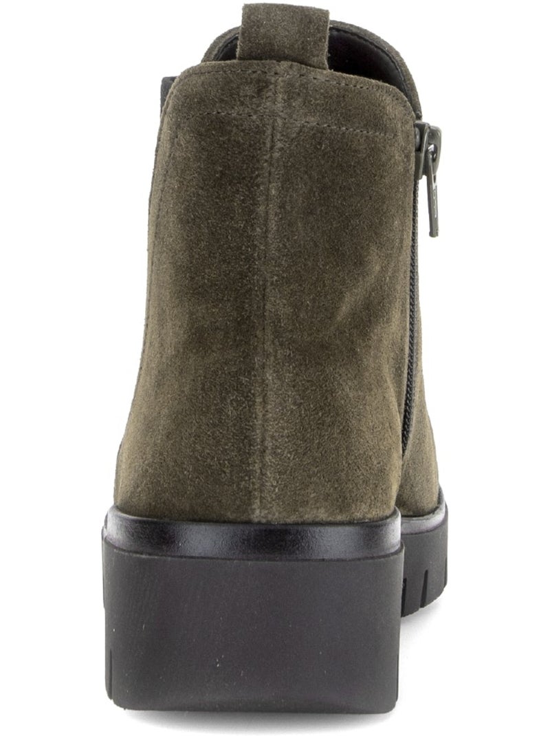 Bottines  en cuir velours Vert - Kiabi