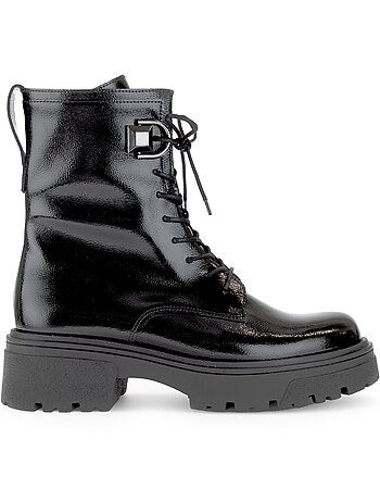 Bottines en cuir verni