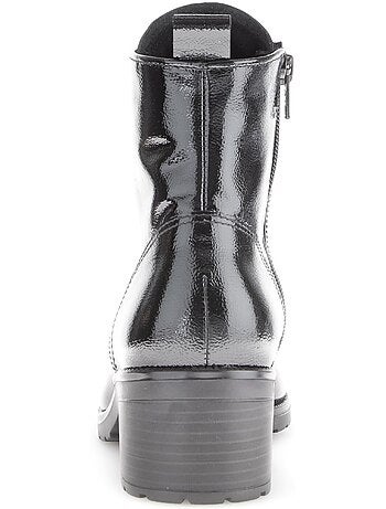 Bottines en cuir verni