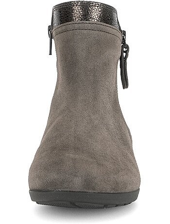 Bottines en cuirs combinés