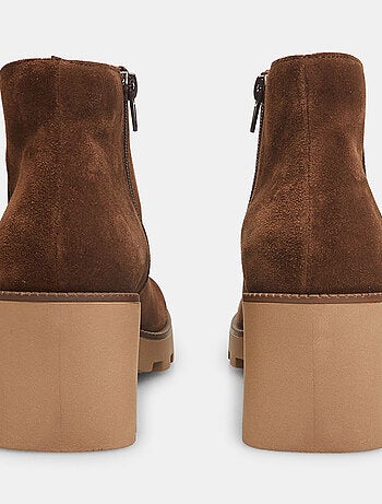 Bottines en daim à talon midi BATA
