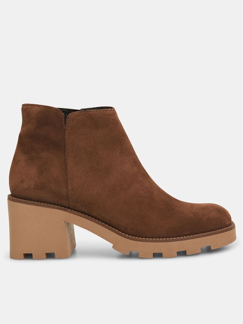 Bottines en daim à talon midi BATA Marron - Kiabi