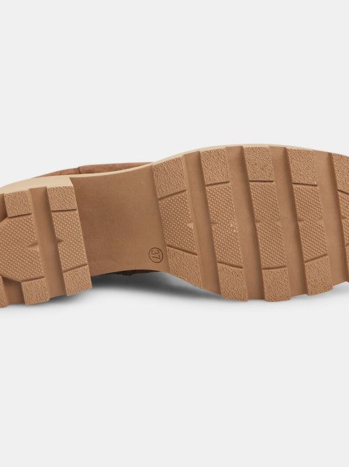 Bottines en daim à talon midi BATA - Kiabi