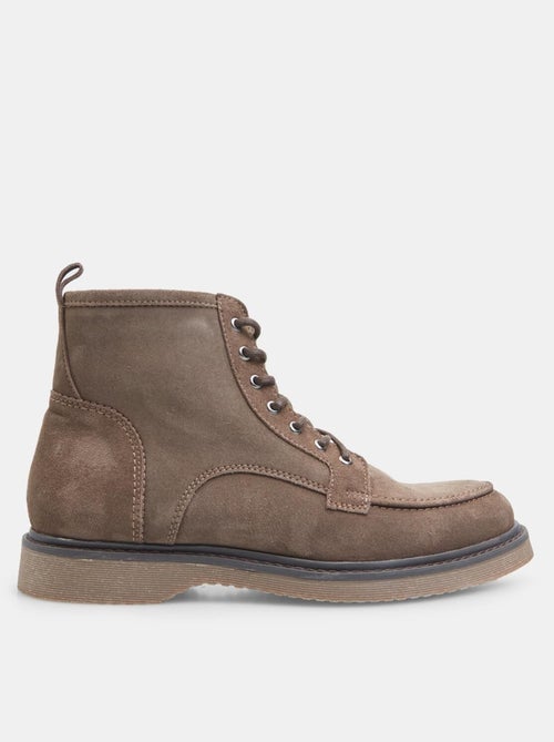 Bottines en daim BATA - Kiabi
