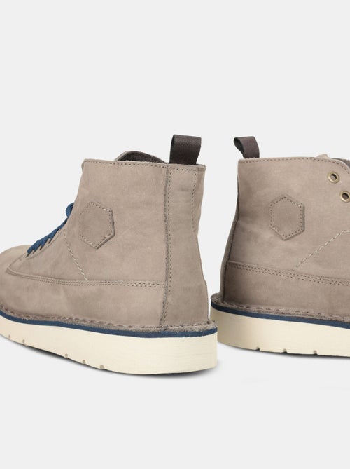 Bottines en nubuck BATA - Kiabi