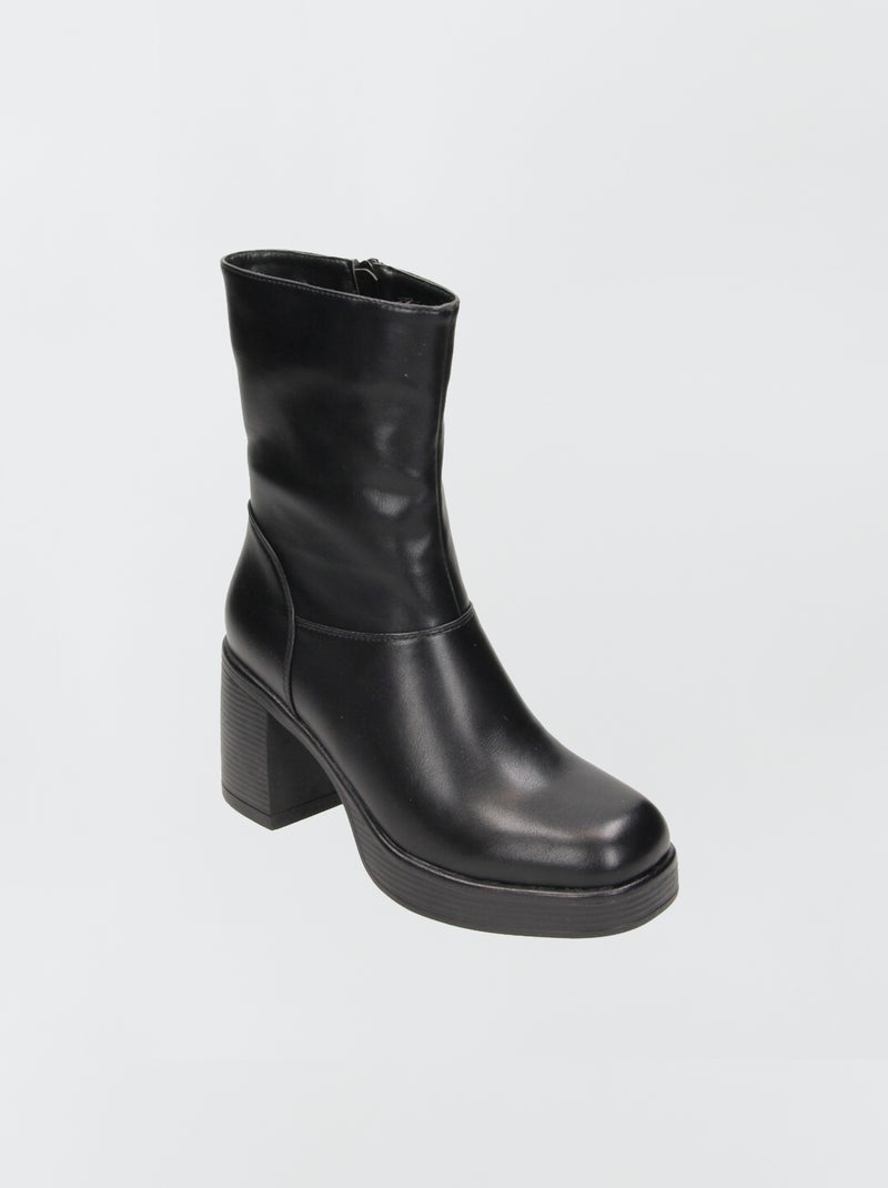 Bottines en simili à talon Noir - Kiabi