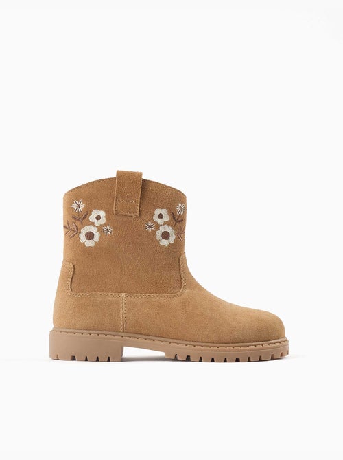 Bottines en suéde avec fleurs brodées - Kiabi