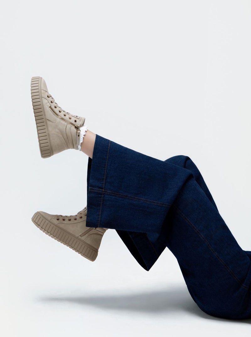 Bottines femme à lacets avec fermeture éclair Beige - Kiabi