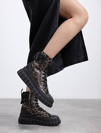 Bottines femme à lacets avec fermeture éclair