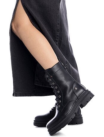 Bottines femme à lacets