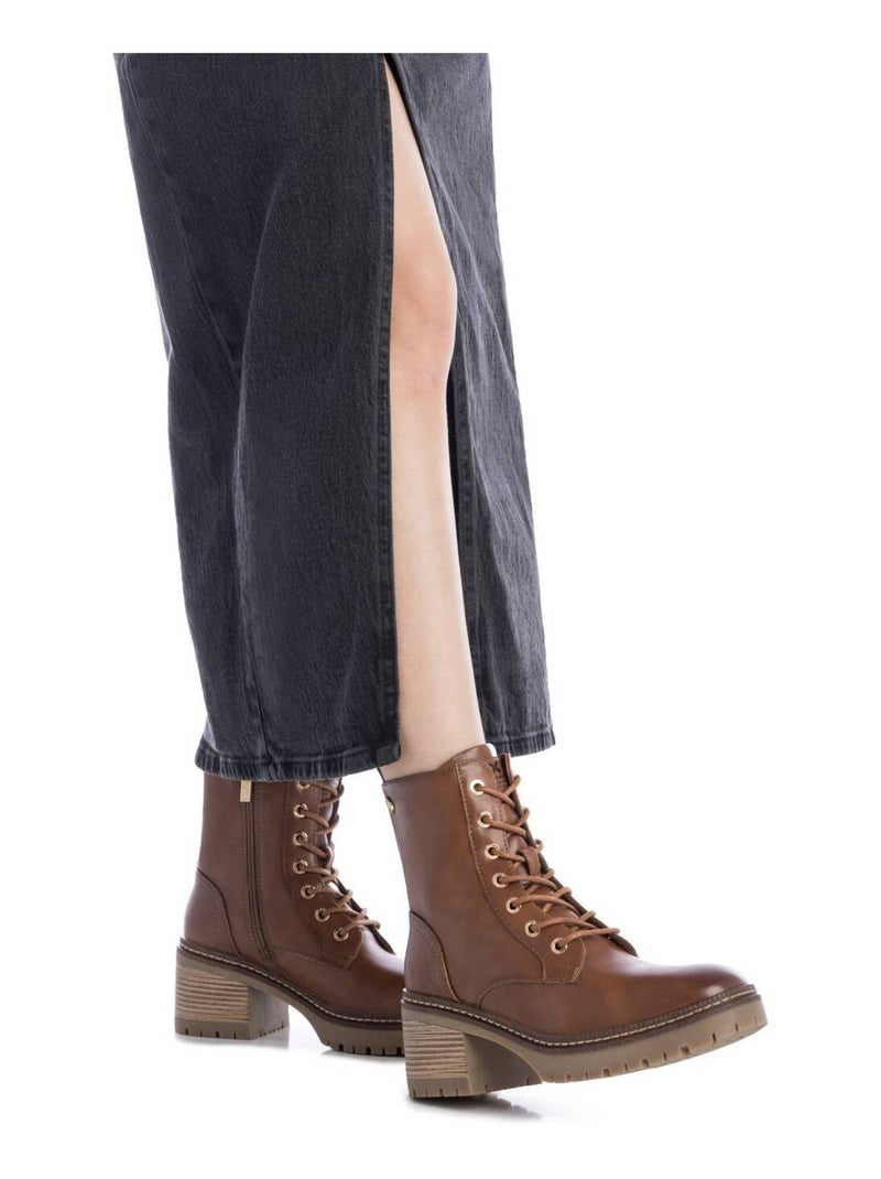 Bottines femme style militaire à lacets Camel - Kiabi