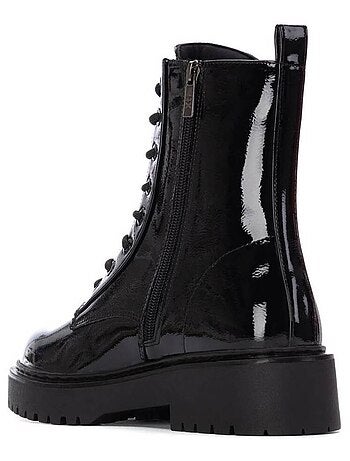 Bottines femme style militaire à lacets