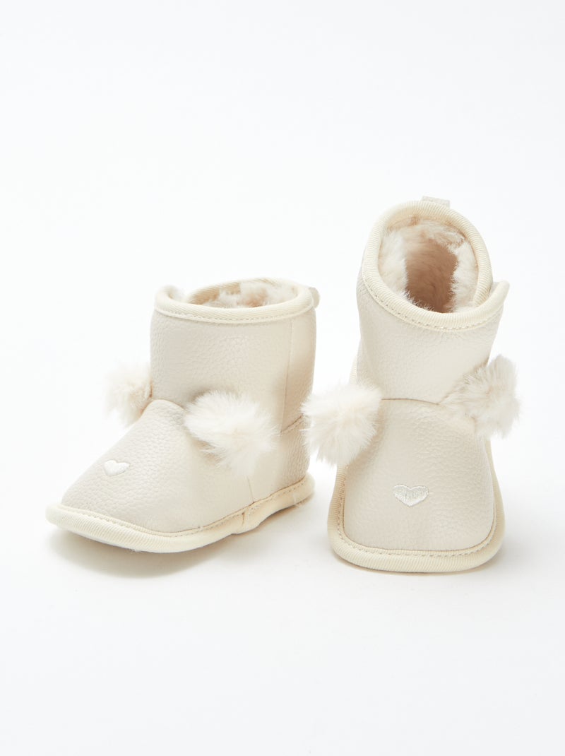 Bottines fourrées avec pompon Beige - Kiabi