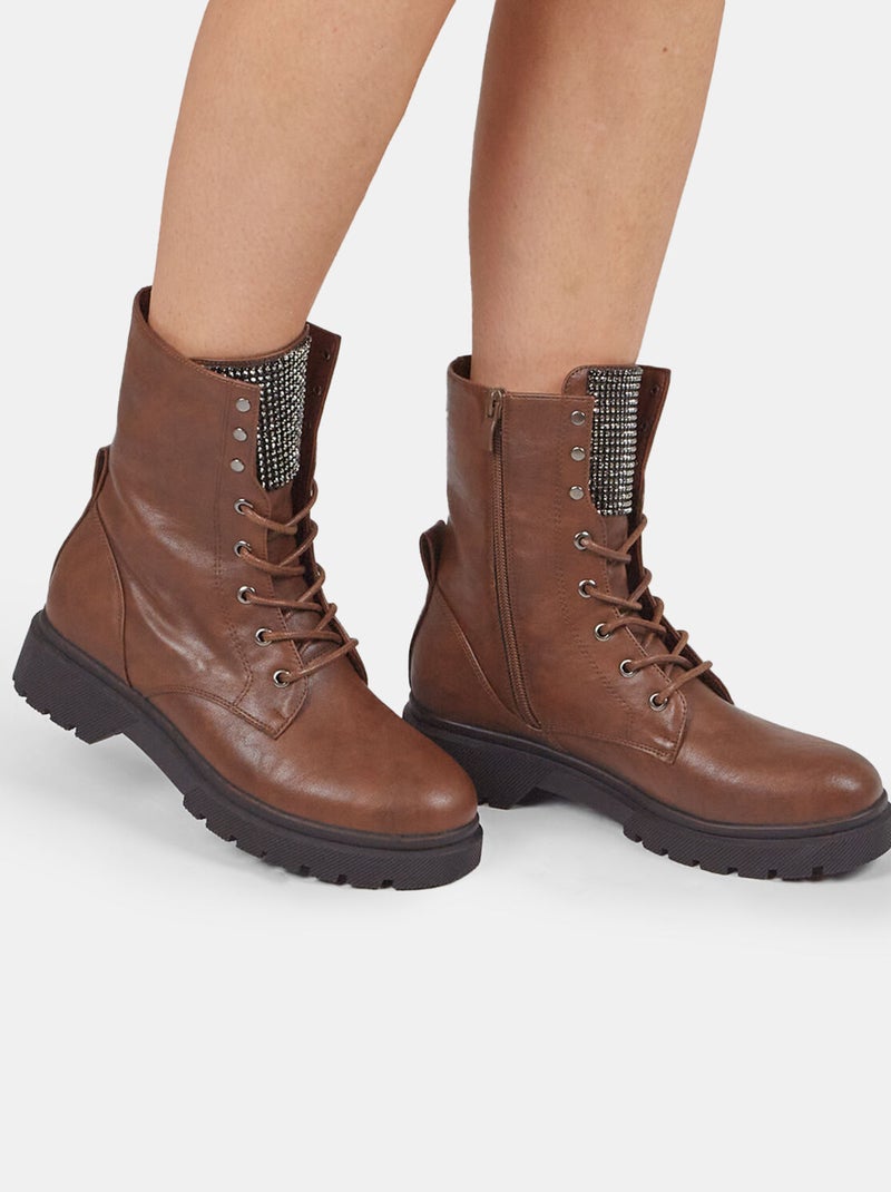 Bottines montantes à lacets BATA Marron - Kiabi