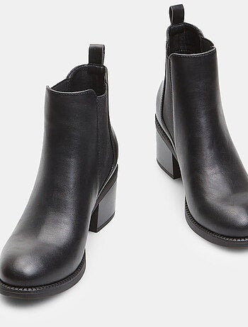 Bottines montantes avec large talon midi BATA