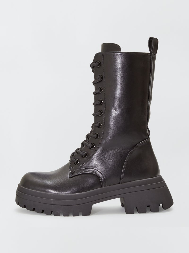 Bottines motardes avec large boucle dorée noir - Kiabi