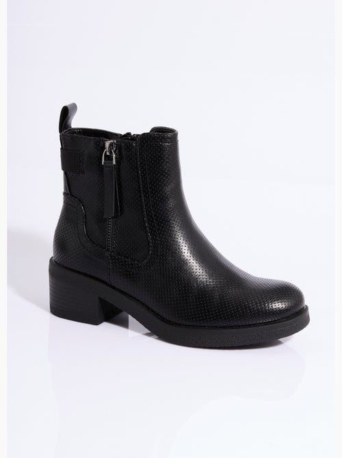 Bottines perforées à talon et zip - AFIBEL - Kiabi Bottines perforées à talon et zip - AFIBEL - Kiabi