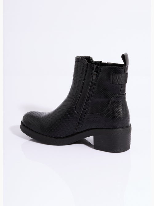 Bottines perforées à talon et zip - AFIBEL - Kiabi Bottines perforées à talon et zip - AFIBEL - Kiabi