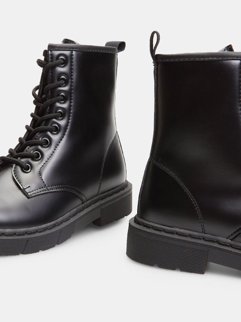 Bottines semelles simil crantées BATA Noir - Kiabi