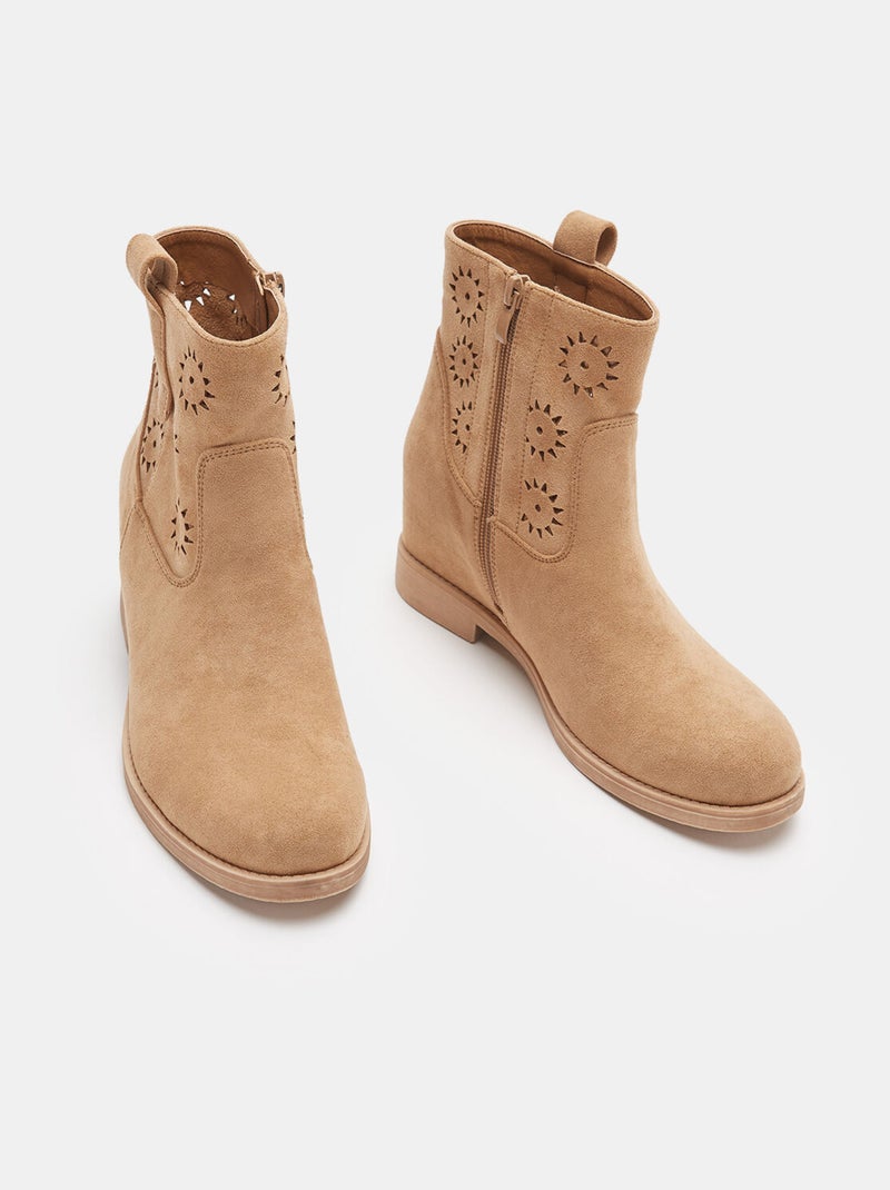 Bottines tige ajourée BATA Beige - Kiabi