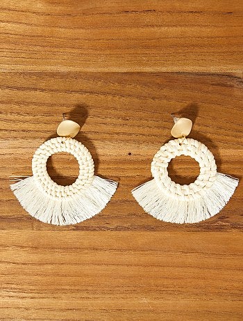 Boucles d'oreilles en osier et pompons - Kiabi