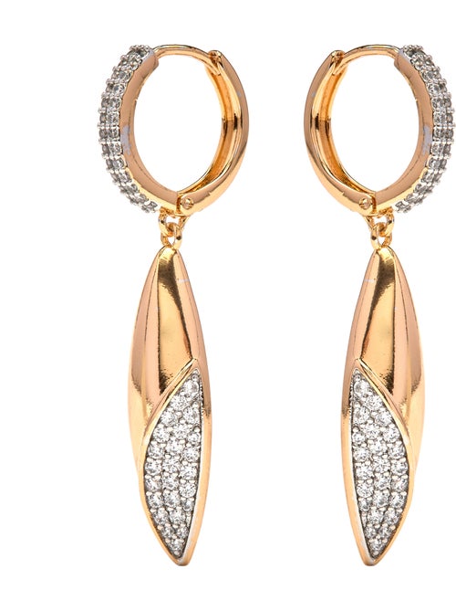 Boucles d'oreilles Luxenter en Zirconia finition or jaune 18k - Iskio - Kiabi Boucles d'oreilles Luxenter en Zirconia finition or jaune 18k - Iskio - Kiabi