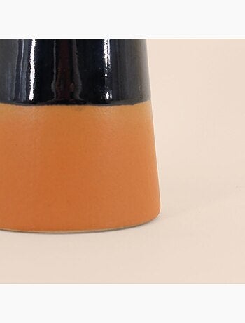 Bougeoir conique en grès noir et terracotta 18,4cm