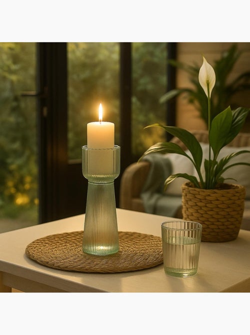 Bougeoir en verre strié vert 23cm - Kiabi