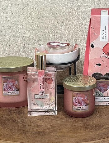 Bougie à la cire de soja rose, yuzu et rhubarbe