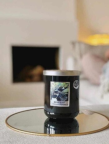 Bougie bougie heart and home eau vive et sous bois