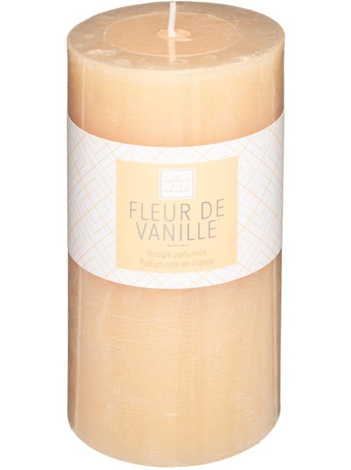 Bougie parfumée cylindre en cire colorée ELEA - Kiabi Bougie parfumée cylindre en cire colorée ELEA - Kiabi