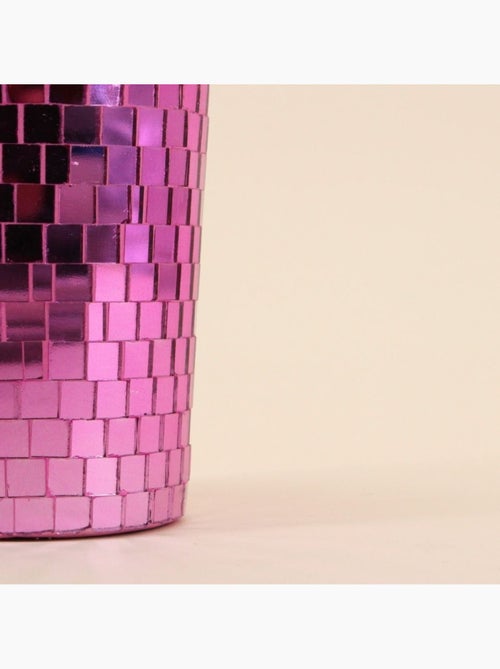 Bougie parfumée verre à facettes violette miroir 510g - Kiabi