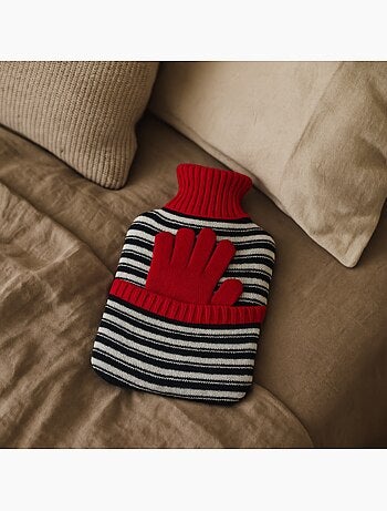 Bouillotte à eau avec gants et housse tricot rayée