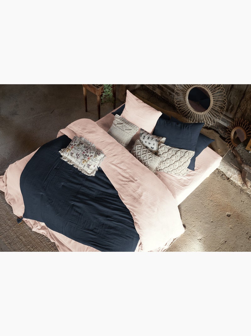 Bout de Lit – Double Gaze de Coton unie - Finition pompon - Gaïa Bleu foncé - Kiabi