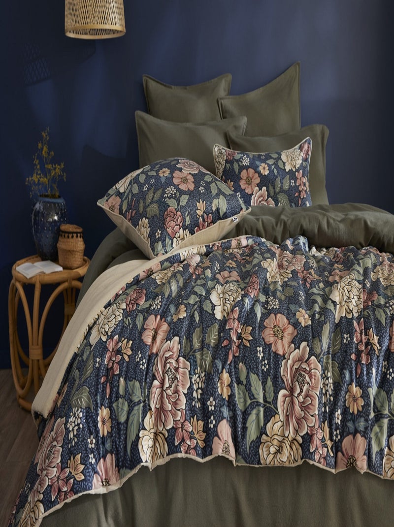 Bout de lit toucher velours Auguste Bleu - Kiabi