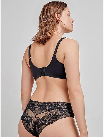 Boxer brésilien en dentelle
