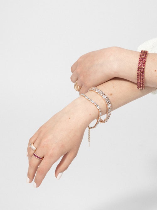 Bracelet Luxenter en zircone rubis fini et plaqué or 18k - Uriom - Kiabi Bracelet Luxenter en zircone rubis fini et plaqué or 18k - Uriom - Kiabi