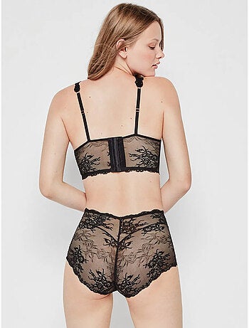 Bralette en dentelle avec armature et bonnet