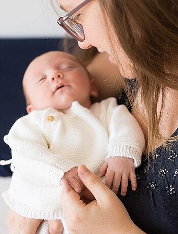 Brassière bébé en maille